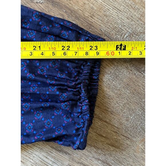 XIRENA Blue Pattern Button Front Long Sleeve Silk Shirt  Women's Size Medium - Picture 10 of 10